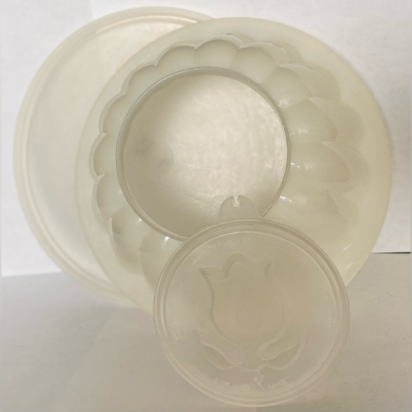 Vintage Tupperware Jello Mold Jel-N-Serve Gelatin Model 620-2 - Picture 2 of 5